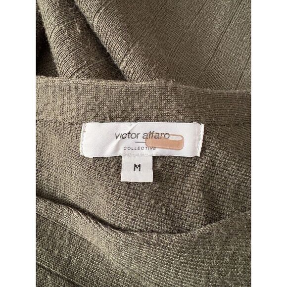 Victor‎ Alfaro Women's Size Medium Off The Shoulder Wool Sweater Dress Green - Picture 7 of 8